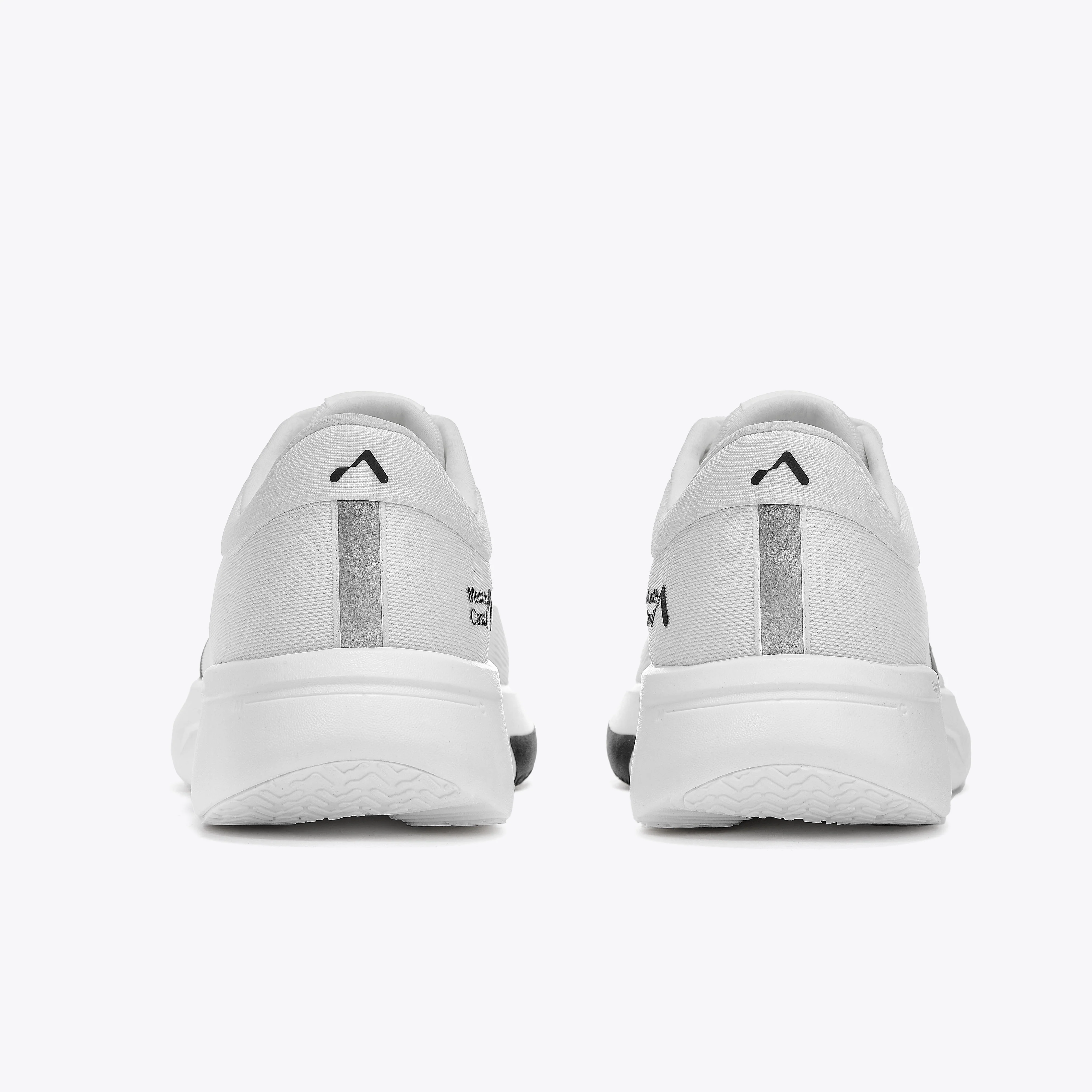 R1 - Image 6